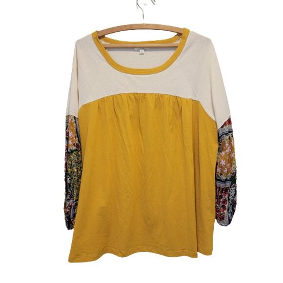 Umgee Peasant Top - Picture 1 of 9